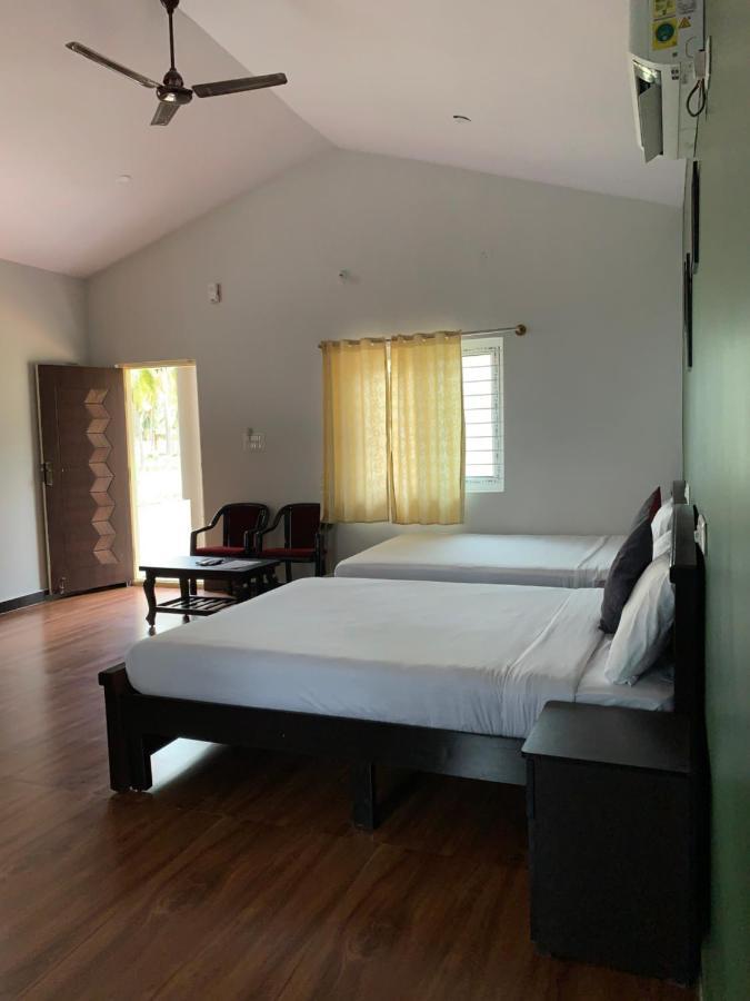 Yadiyur Thumbe Goodu Resort מראה חיצוני תמונה